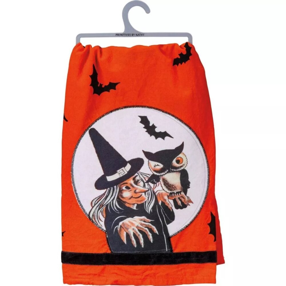 Annie Schickel Vintage Inspired Halloween Towel - Witch